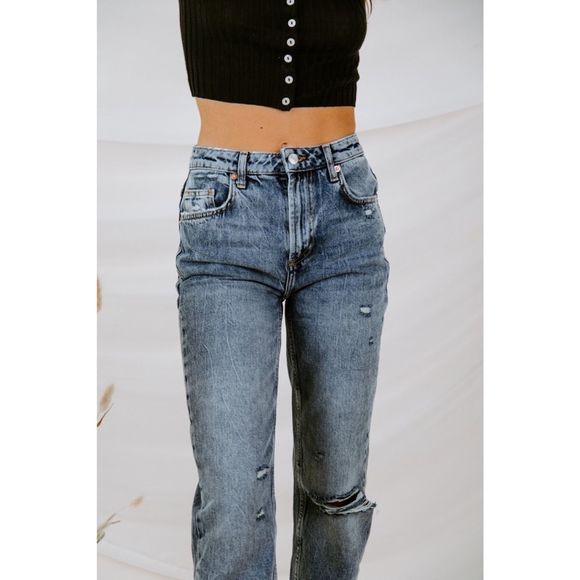 Free People Dakota Straight Leg Distressed Jeans - Picture 3 of 7